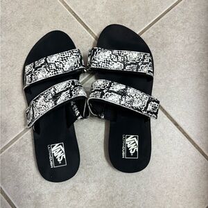 Vans Women's Strap Snake Skin Sandals